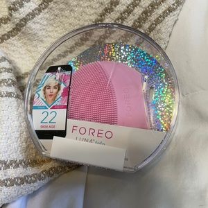 FOREO LUNA fofo Facial cleaning brush